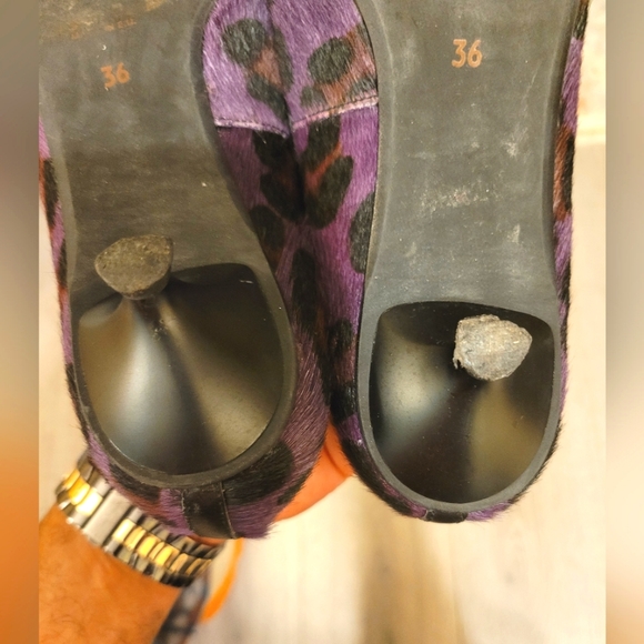 Jhay | Calf Hair | Leopard Print | Purple/Black/Brown | Kitten Heel | Size 6 - Picture 12 of 13